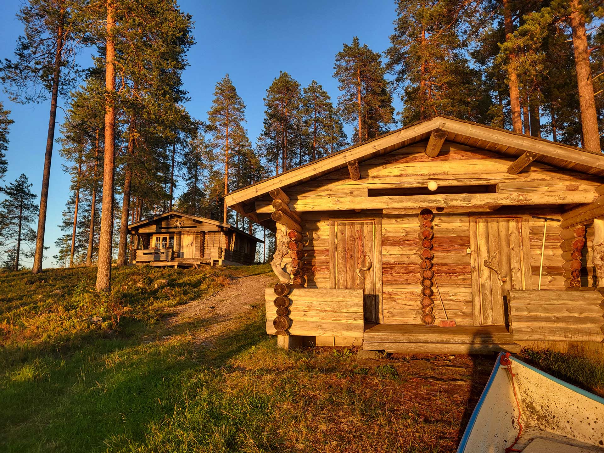 Lakeshore sauna